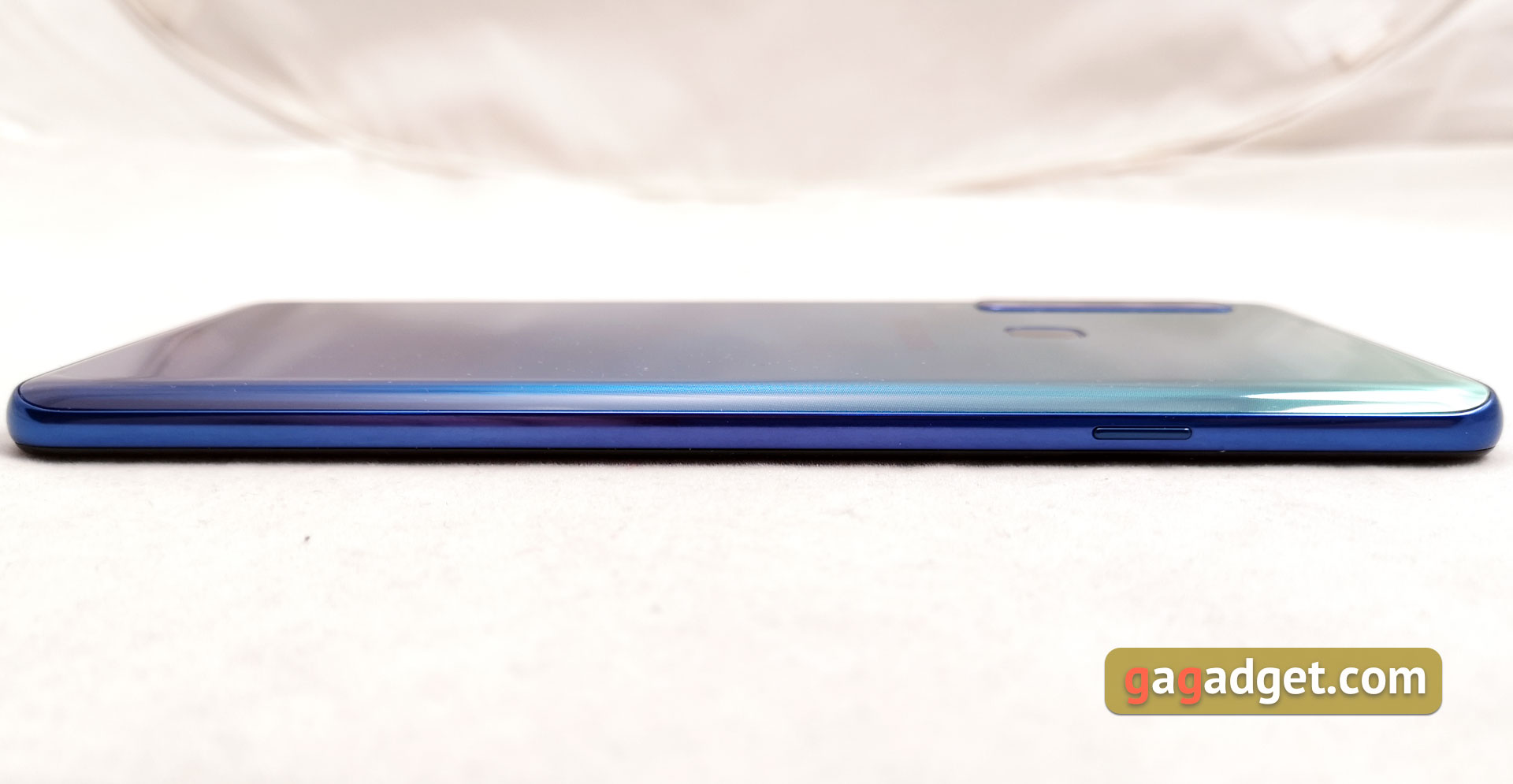 samsung-galaxy-a9-2018-06.jpg