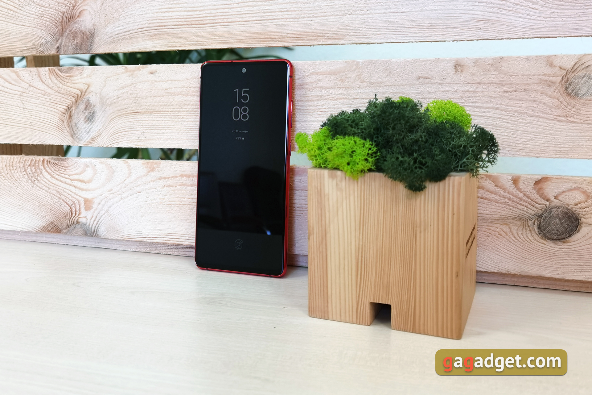Обзор Samsung Galaxy S20 FE: фан-клубный флагман-16