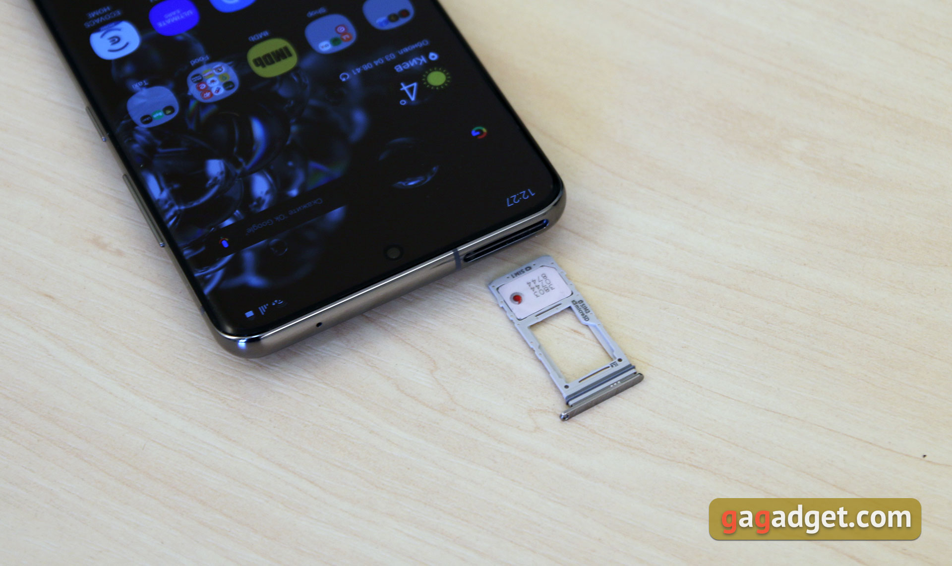 Обзор Samsung Galaxy S20 Ultra: флагман с огромным 120 Гц экраном и "космической" камерой-8