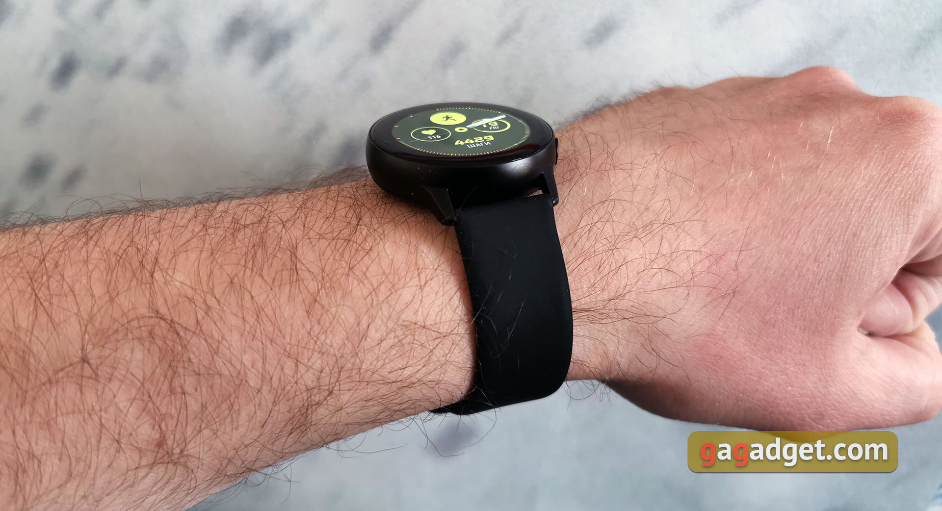 Обзор Samsung Galaxy Watch Active: стильно, спортивно и функционально-16