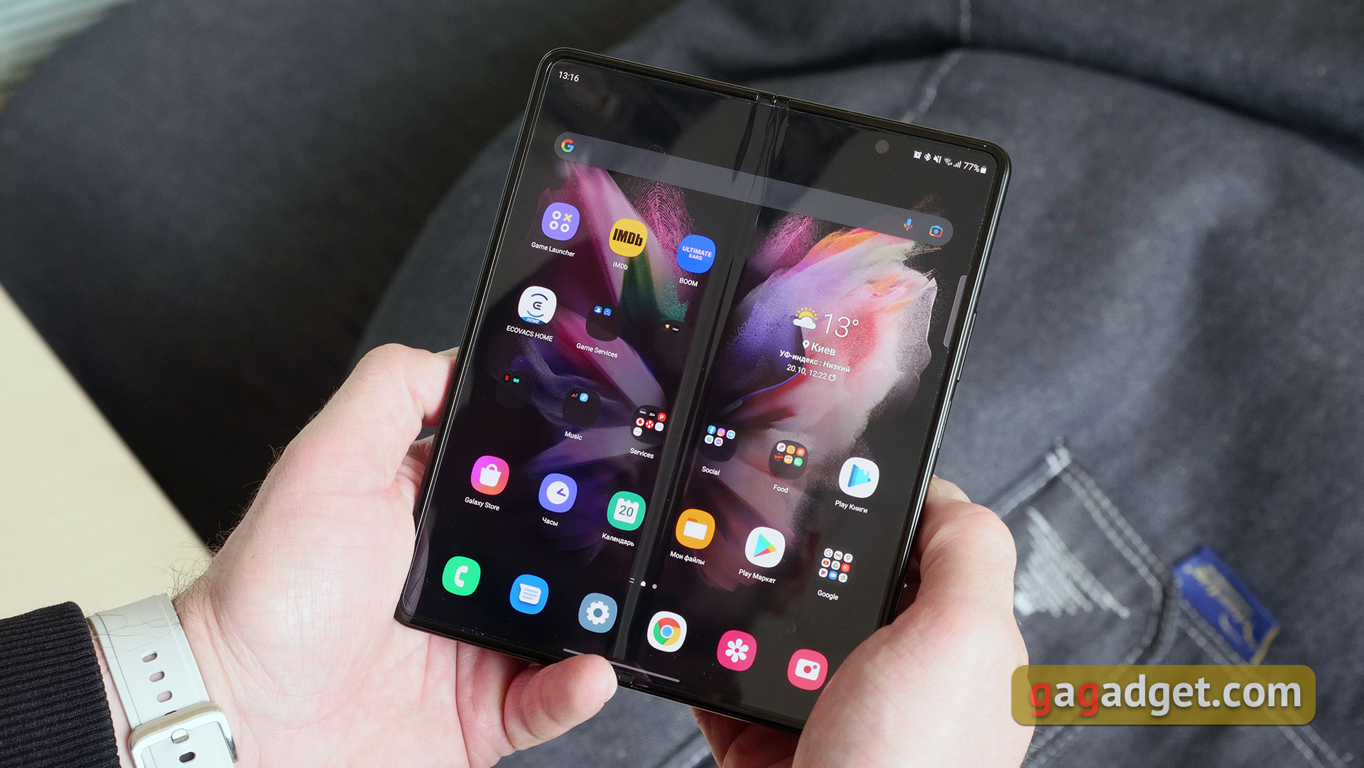 Огляд Samsung Galaxy Z Fold3: смартфон для тих, у кого все є