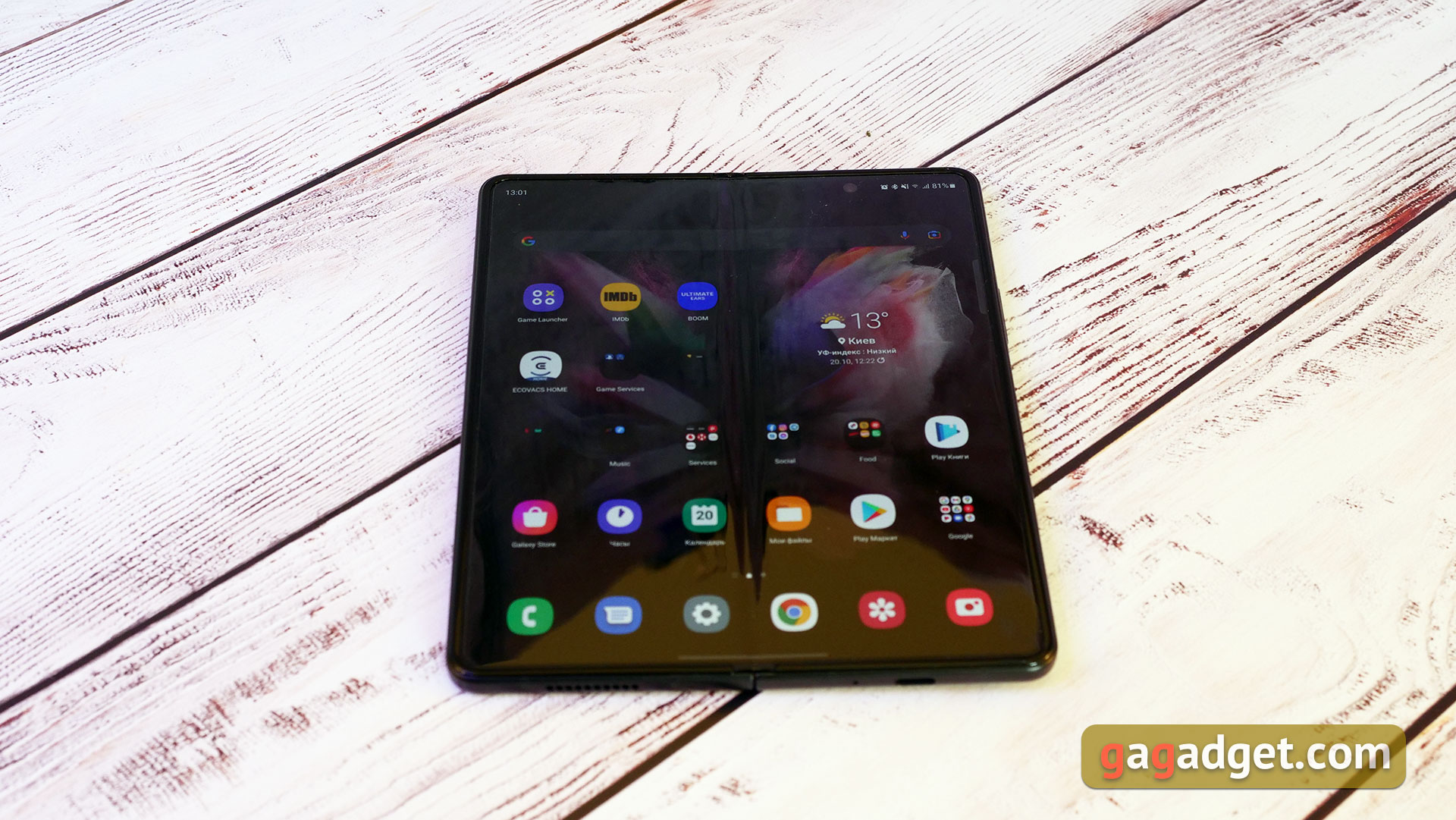 Огляд Samsung Galaxy Z Fold3: смартфон для тих, у кого все є-11