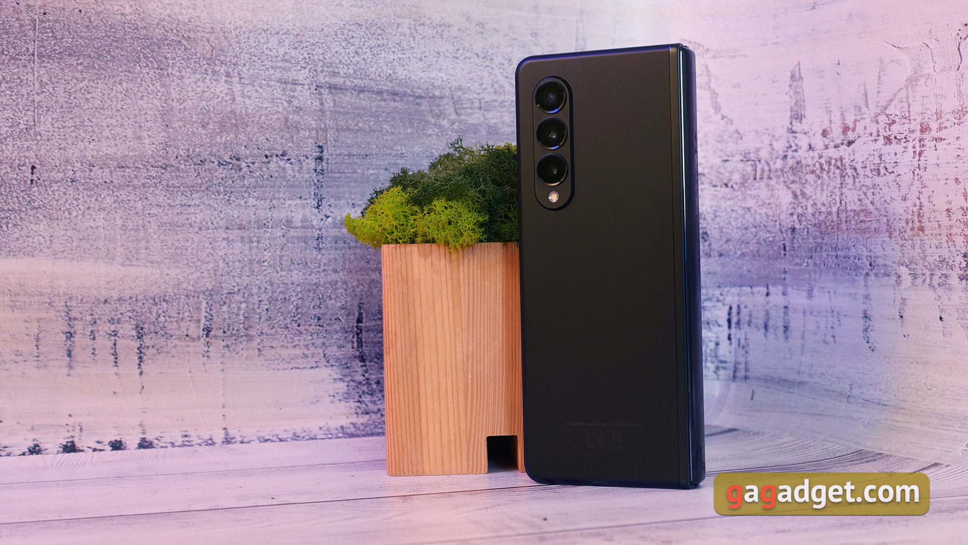 Огляд Samsung Galaxy Z Fold3: смартфон для тих, у кого все є-17