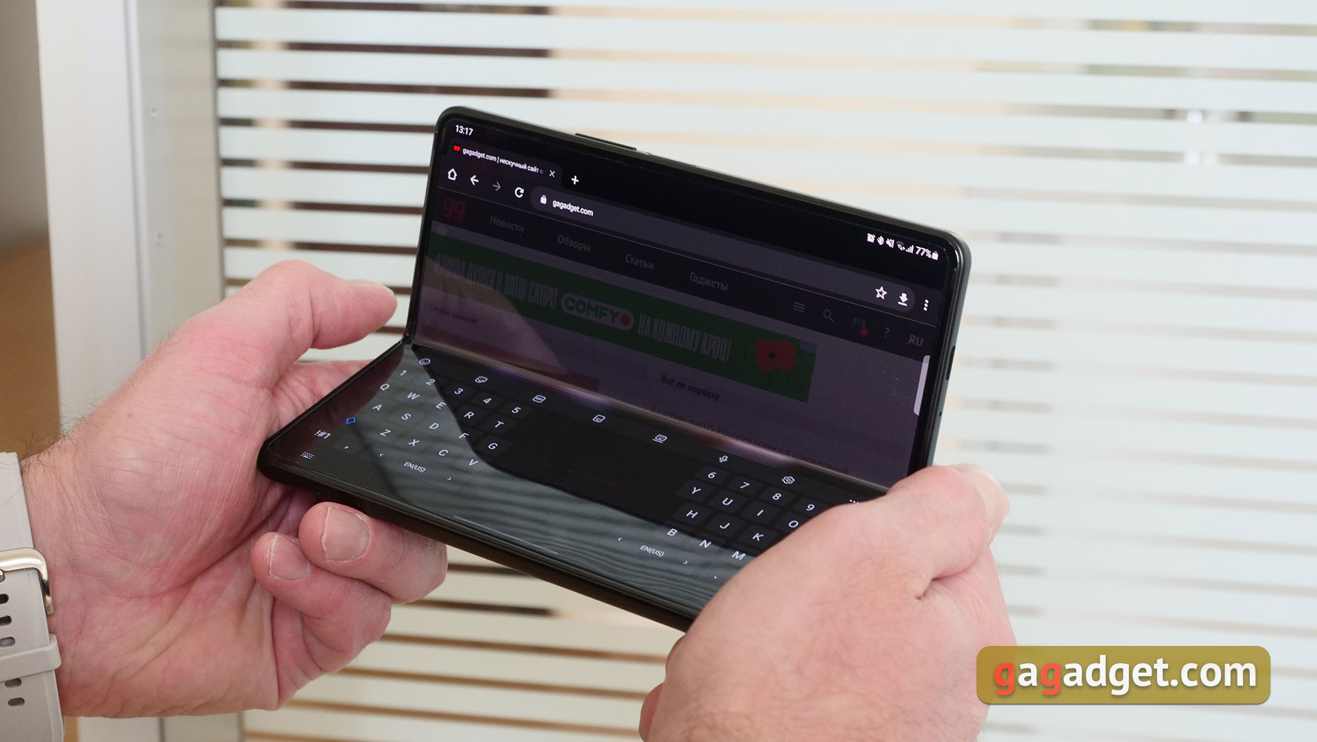 Огляд Samsung Galaxy Z Fold3: смартфон для тих, у кого все є-25