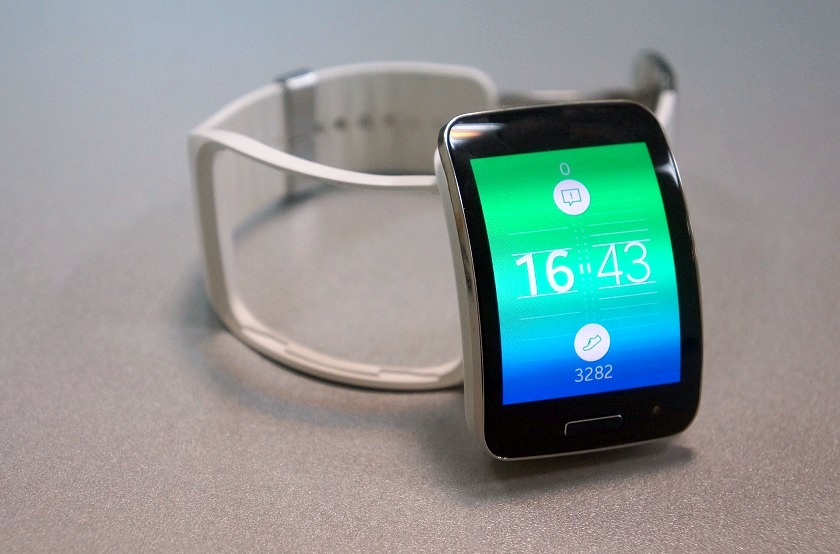 Полный привод. Обзор смарт-часов Samsung Gear S-6