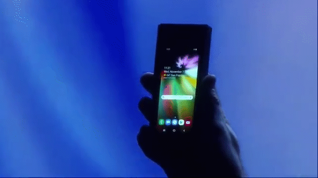 samsung-infinity-flex_2.gif