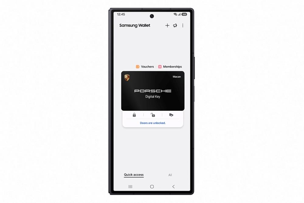 Samsung Wallet with Porsche Digital Key Feature