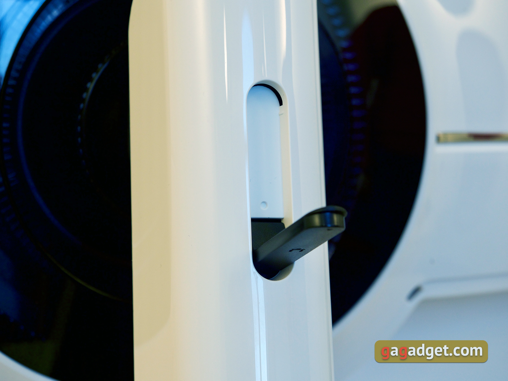 Обзор Samsung Odyssey G9: первый в мире геймерский монитор с радиусом изгиба 1 метр-44