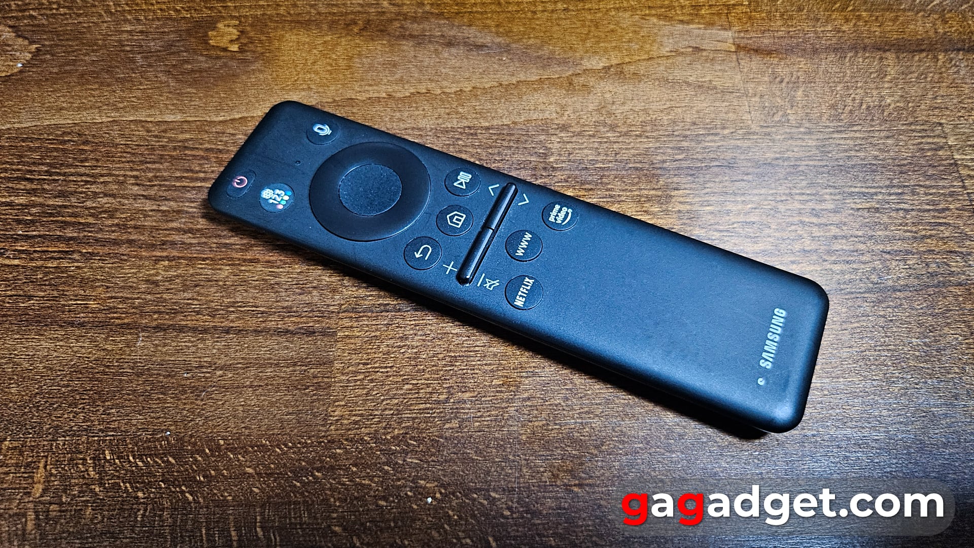 Большой соблазн: обзор 77-дюймового OLED-телевизора Samsung S90D-36