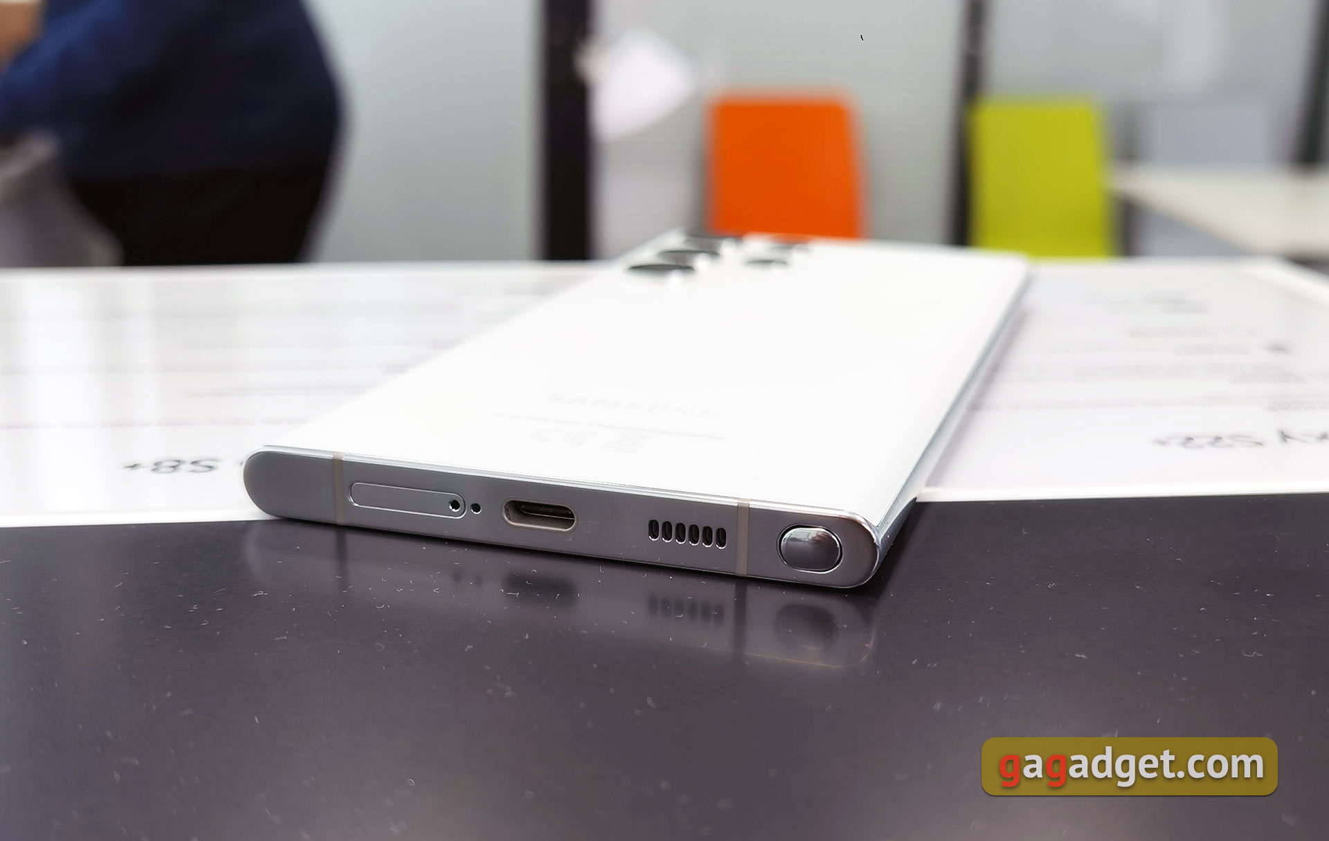 Флагманські смартфони Samsung Galaxy S22 та планшети Galaxy Tab S8 на власні очі-9