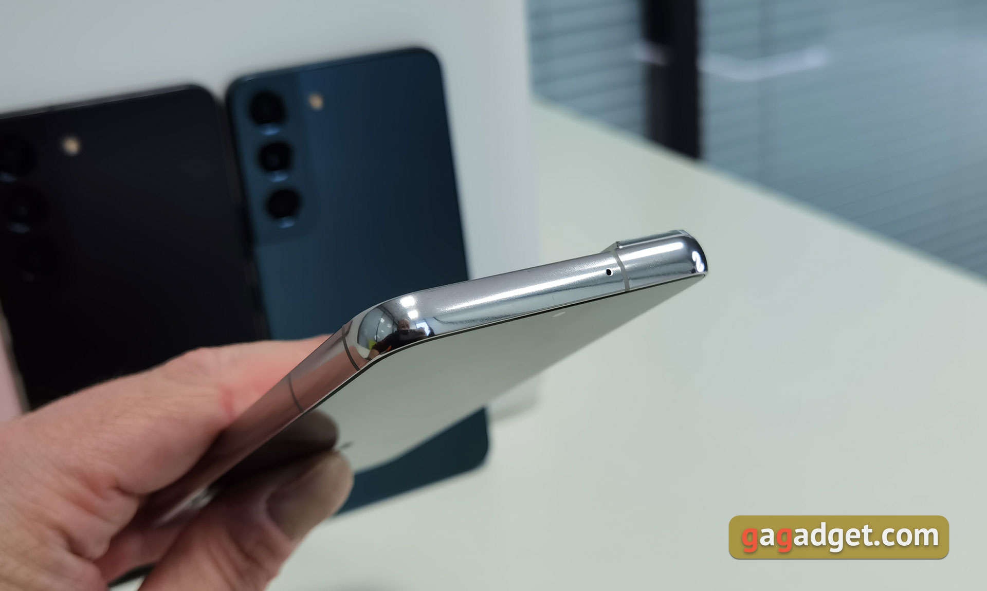 Флагманські смартфони Samsung Galaxy S22 та планшети Galaxy Tab S8 на власні очі-60