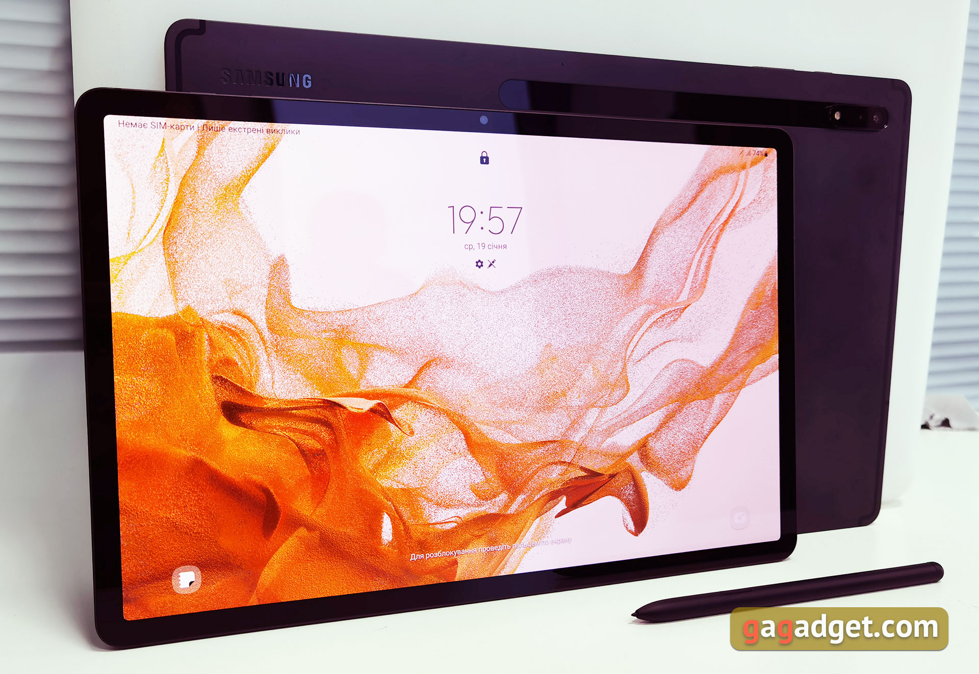 Флагманські смартфони Samsung Galaxy S22 та планшети Galaxy Tab S8 на власні очі-68