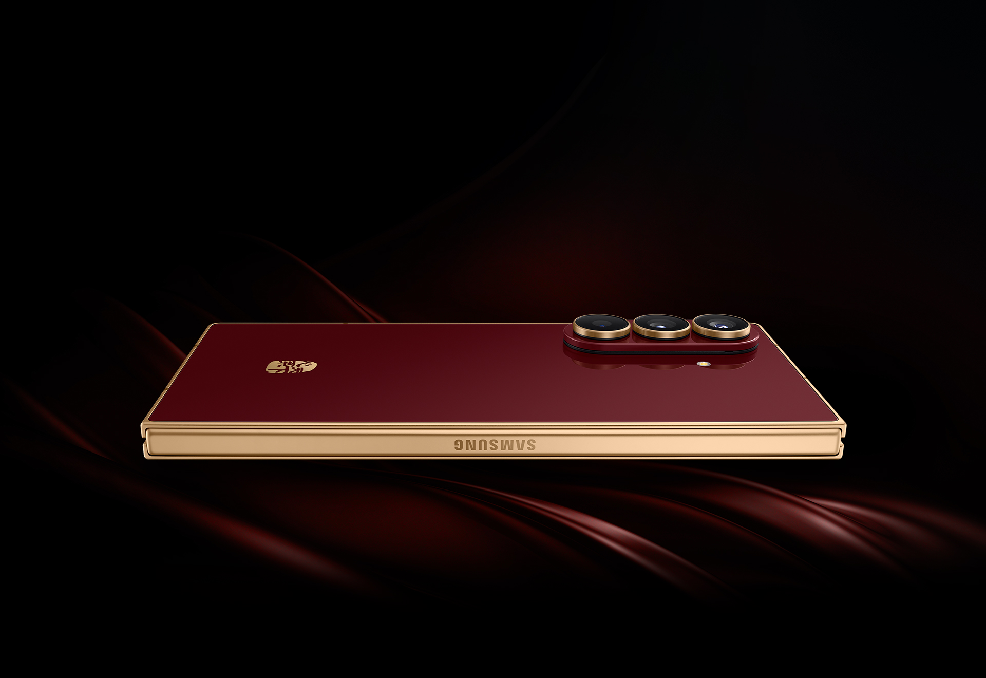 Samsung W26 у бордовому кольорі
