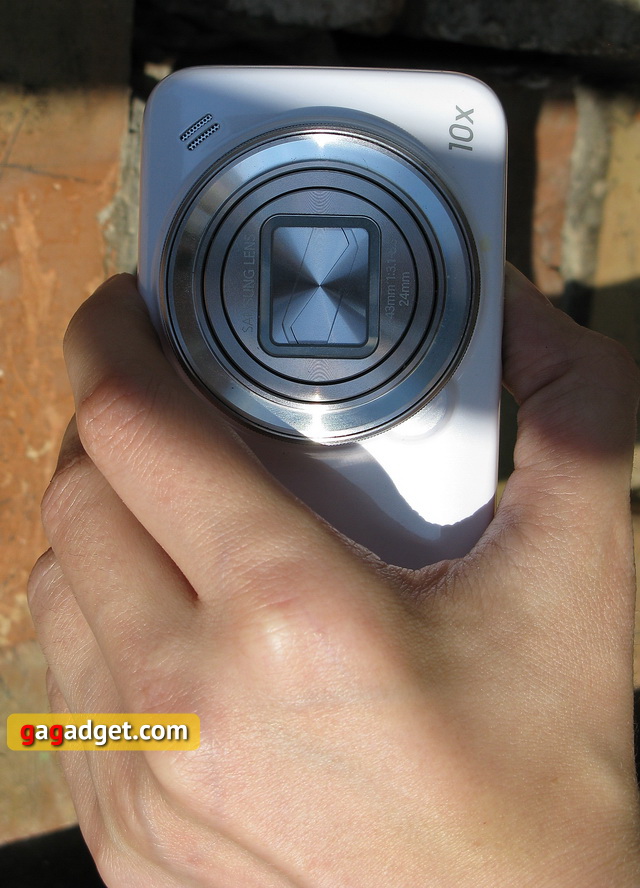 Обзор смартфона Samsung Galaxy S4 Zoom: смотря с какой стороны посмотреть-9