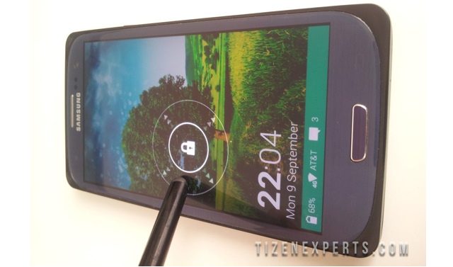 Демонстрация смартфона Samsung Z9005 Redwood и ОС Tizen на видео