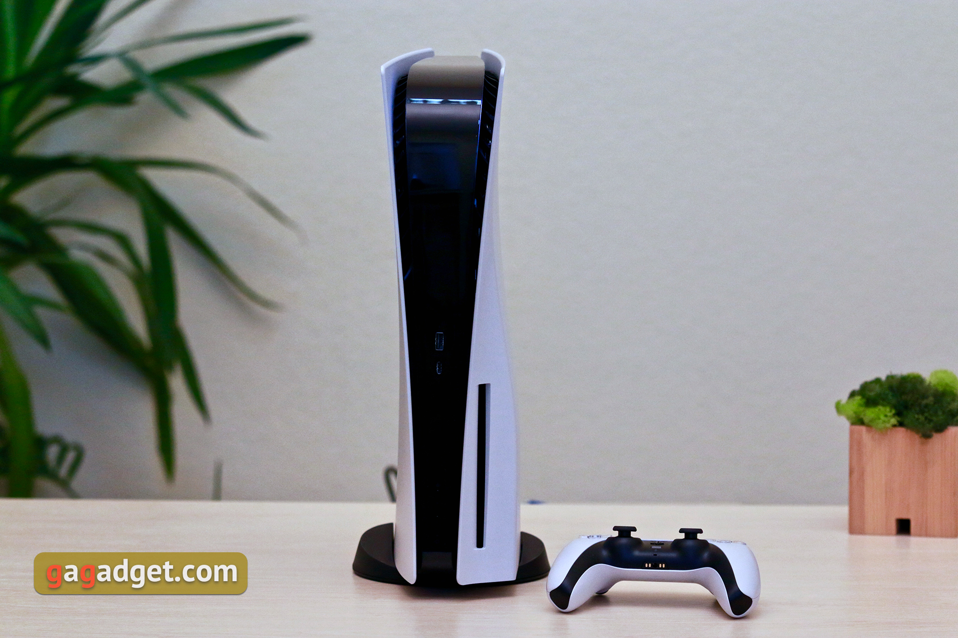 PlayStation 5 Review: Buy Me If You Can-19
