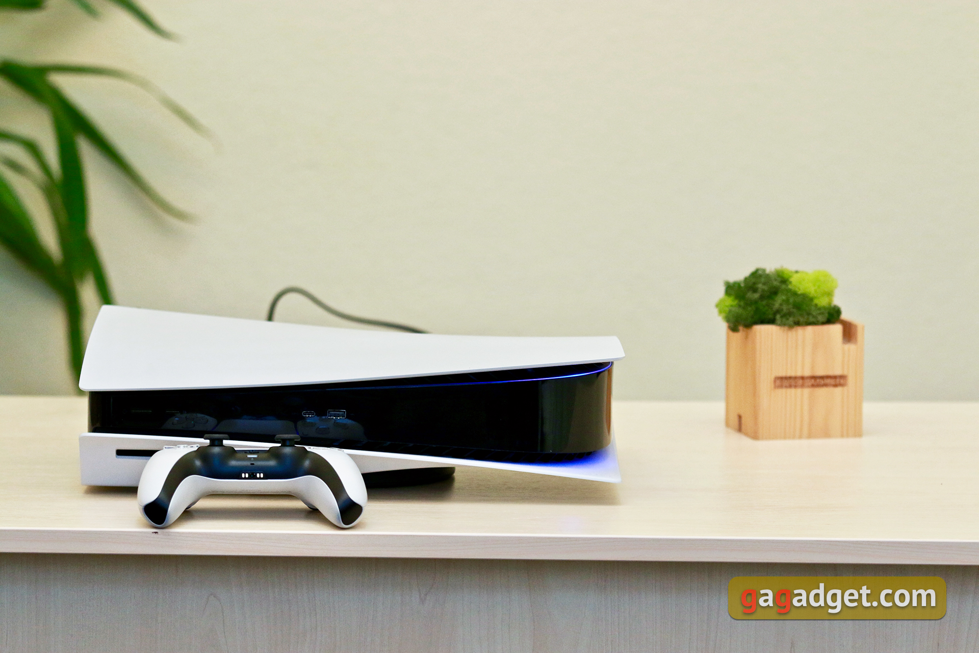 PlayStation 5 Review: Buy Me If You Can-17
