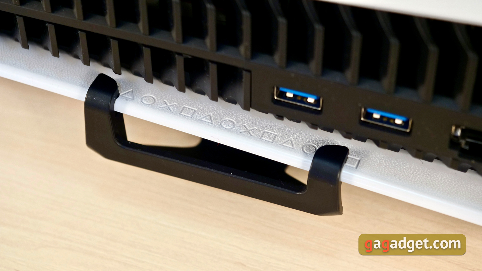 PlayStation 5 Review: Buy Me If You Can-33