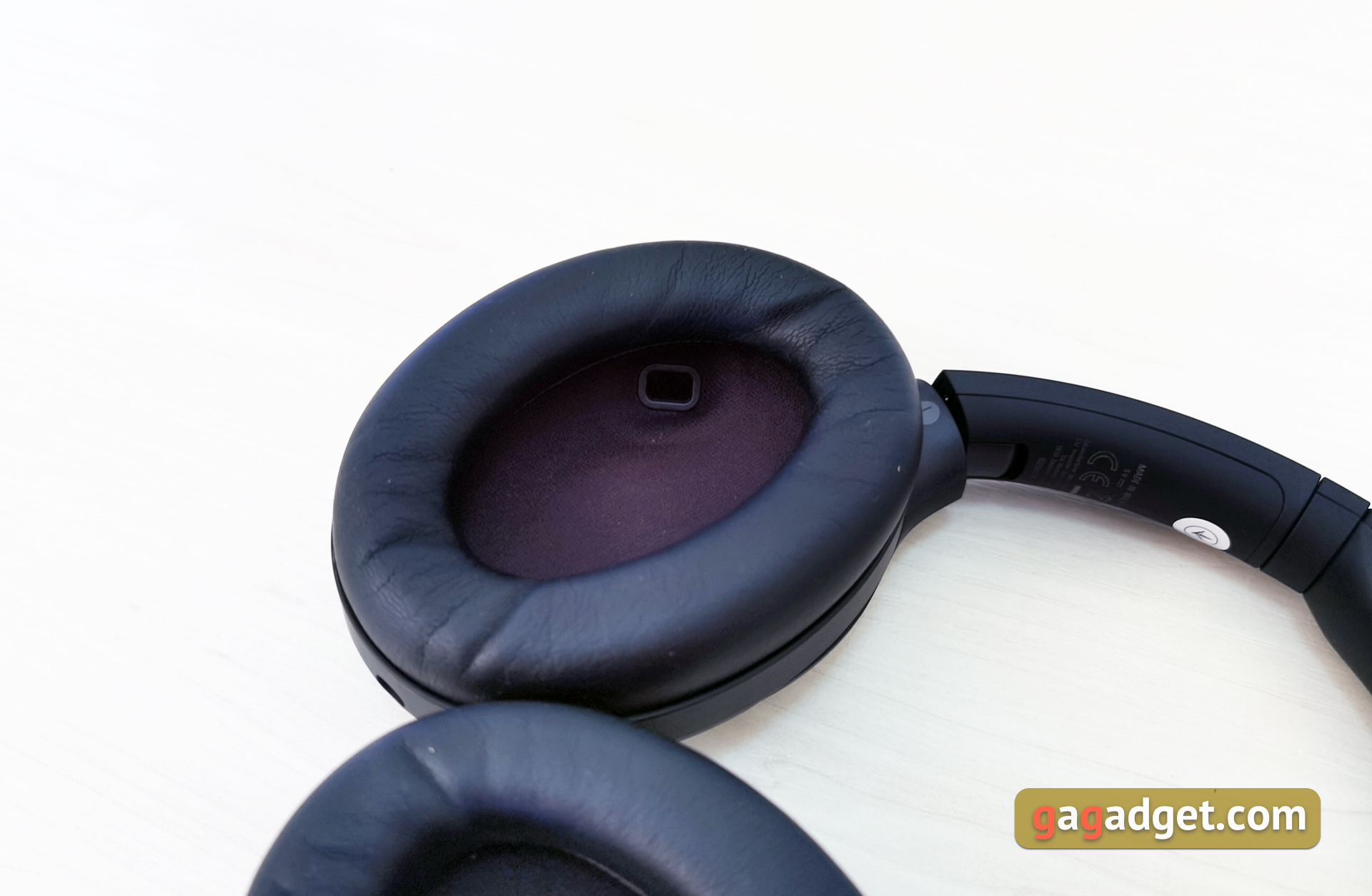 Sony WH-1000XM4 review: still the best full-size noise-cancelling headphones-24