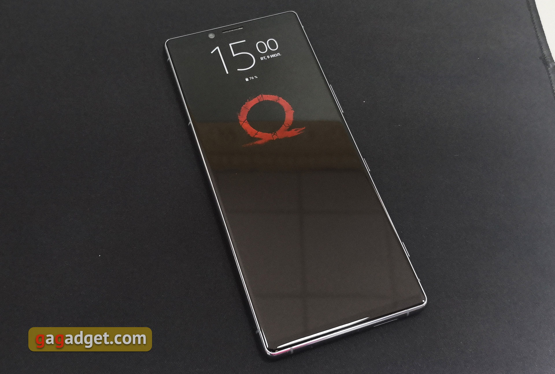 Огляд Sony Xperia 1: "високий" флагман з 4K HDR OLED дисплеєм-14