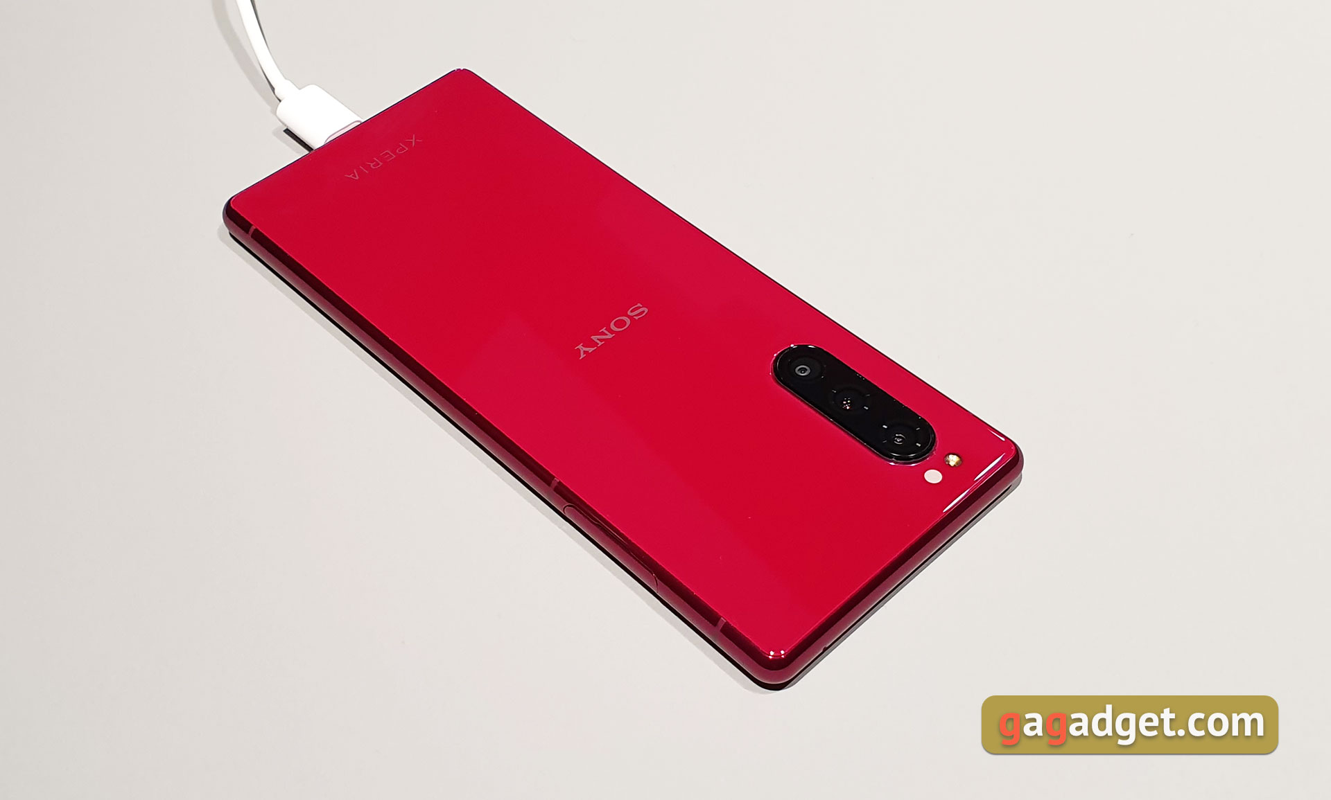 IFA 2019: первое знакомство с уменьшенным флагманом Sony Xperia 5-9