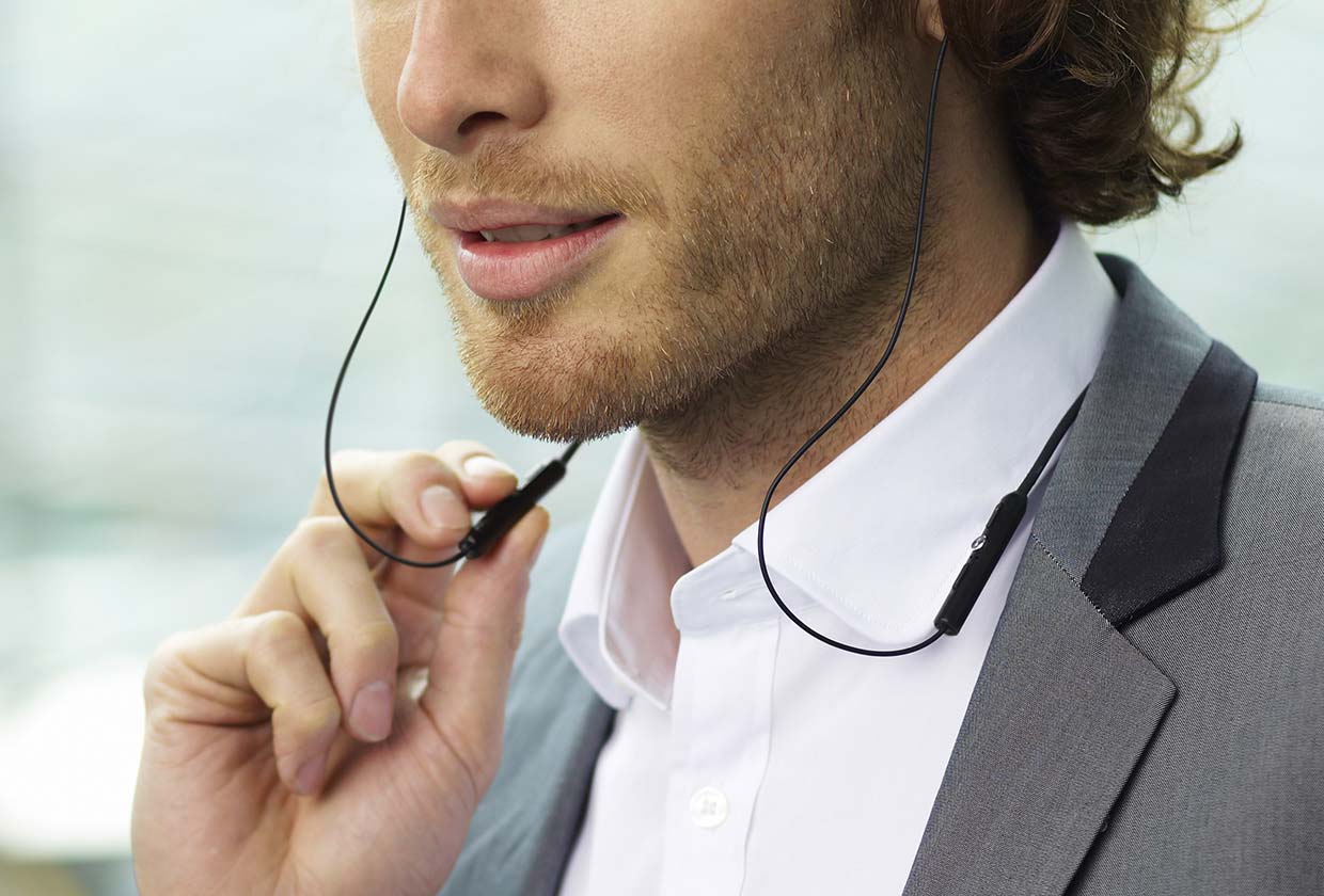Bluetooth-гарнитура Sony SBH80 с шумоподавлением и поддержкой HD Voice-4