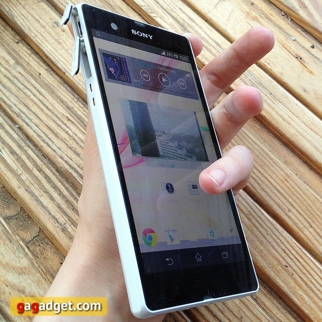 Краткий обзор Sony Xperia Z (обновлен)-4