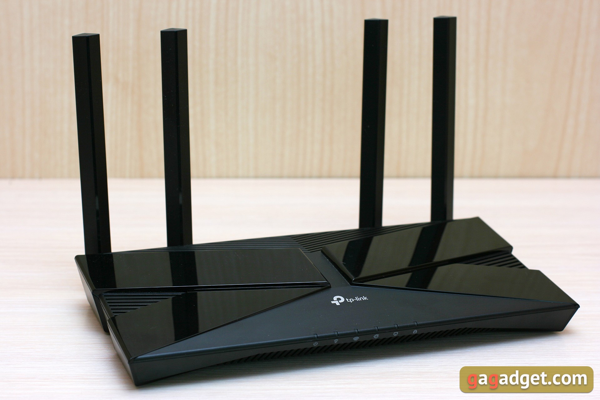 Обзор TP-Link Archer AX10: роутер с поддержкой Wi-Fi 6 дешевле 2000 гривен