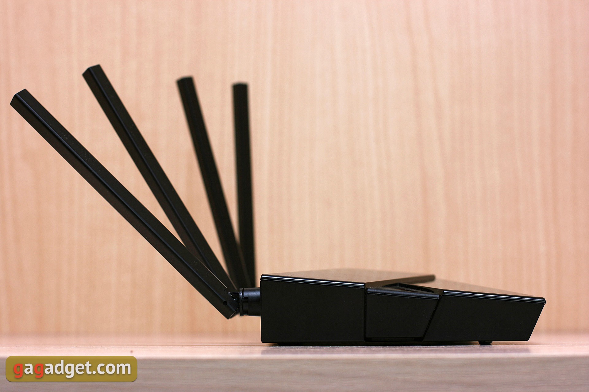 Обзор TP-Link Archer AX10: роутер с поддержкой Wi-Fi 6 дешевле 2000 гривен-13