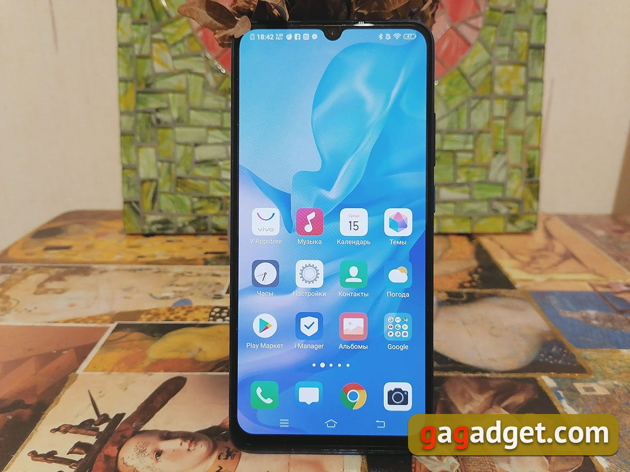 Обзор vivo V17: конкуренты, подвигайтесь!