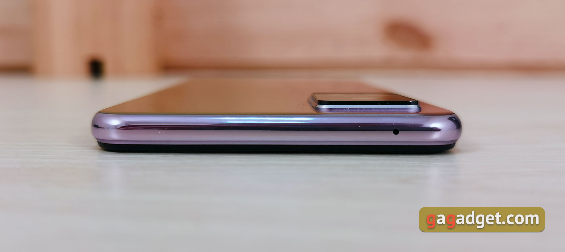 Обзор vivo V20: первый смартфон на Android 11, который можно купить-12