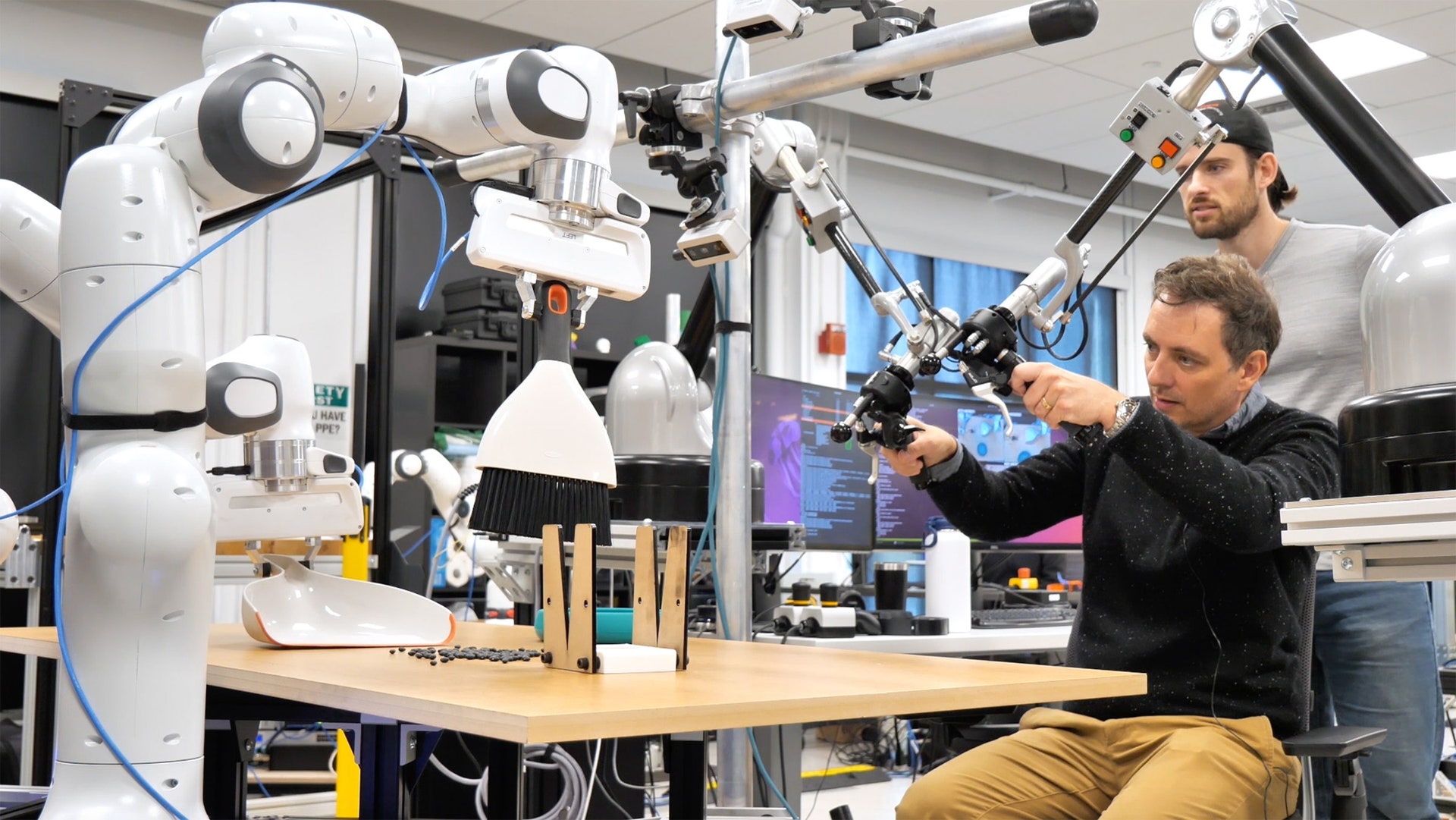 Toyota robots learn to do chores by copying the actions of humans