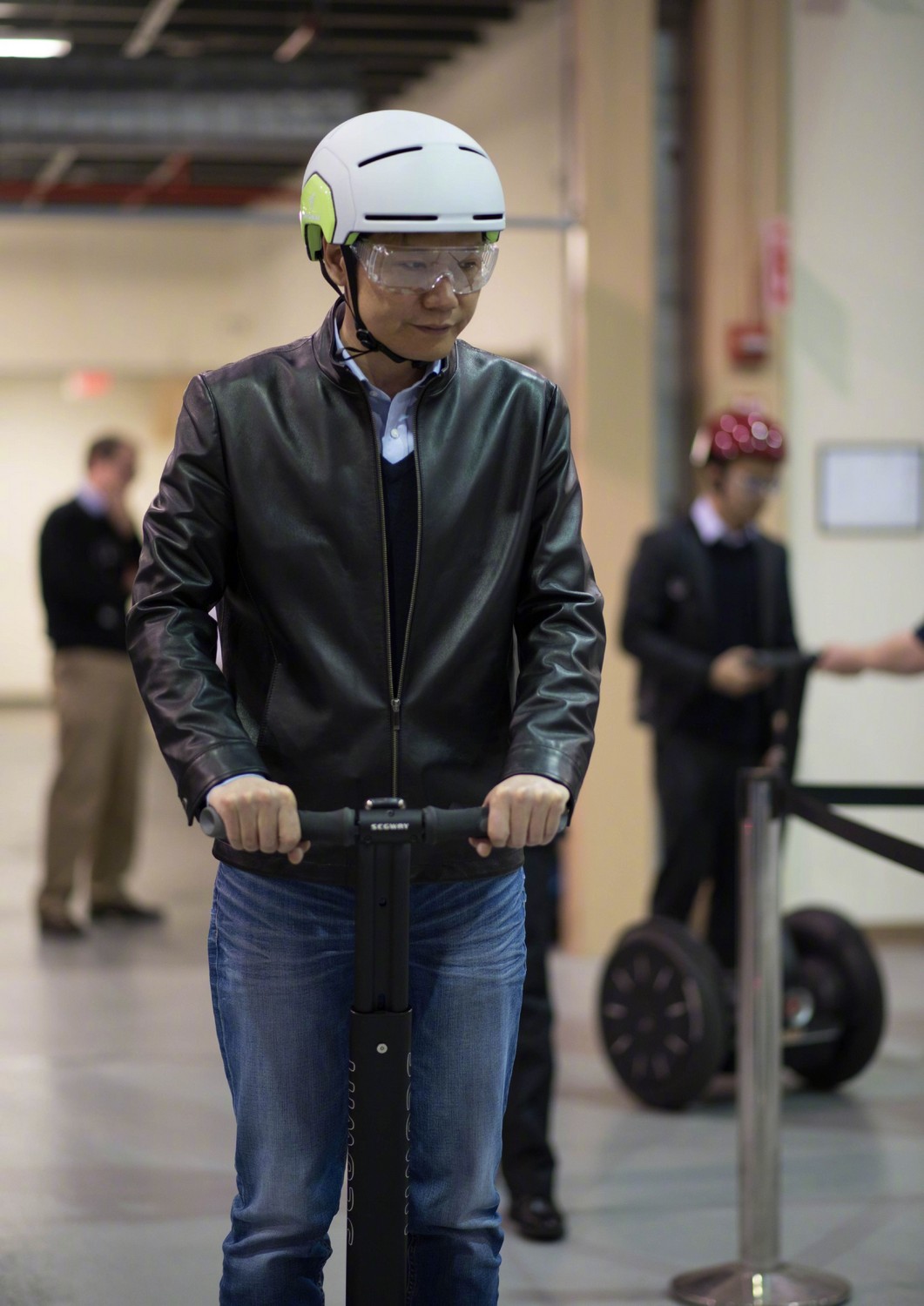 xiaomi-ceo-segway-ninebot-bike-scooter-5.jpg