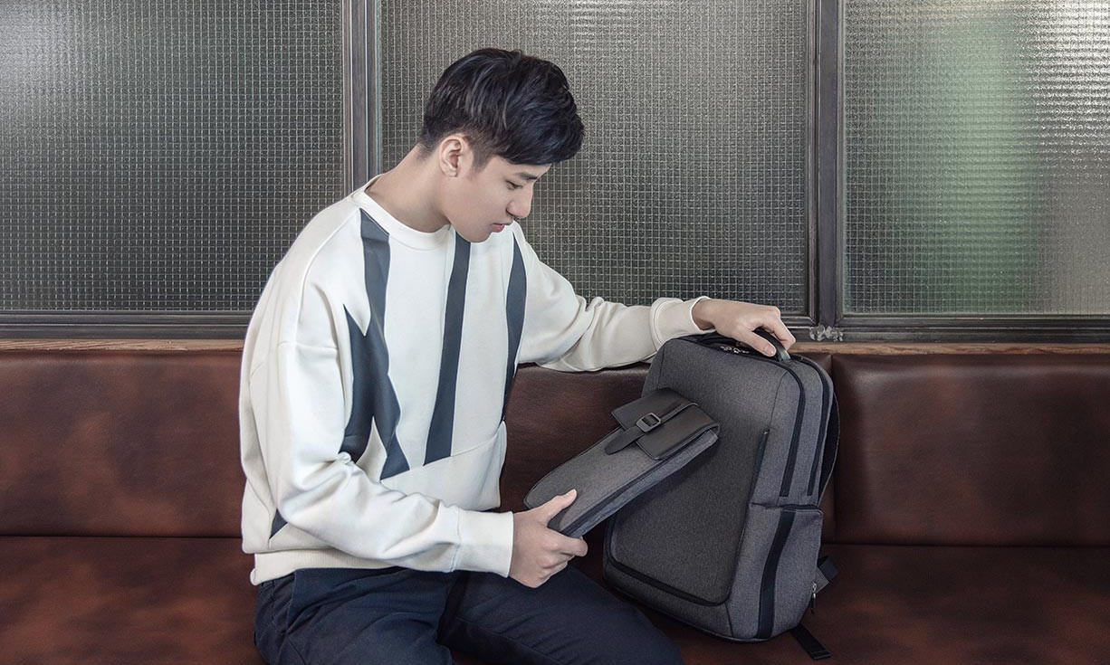 xiaomi-fashion-commuter-shoulder-bag-im-4.jpg