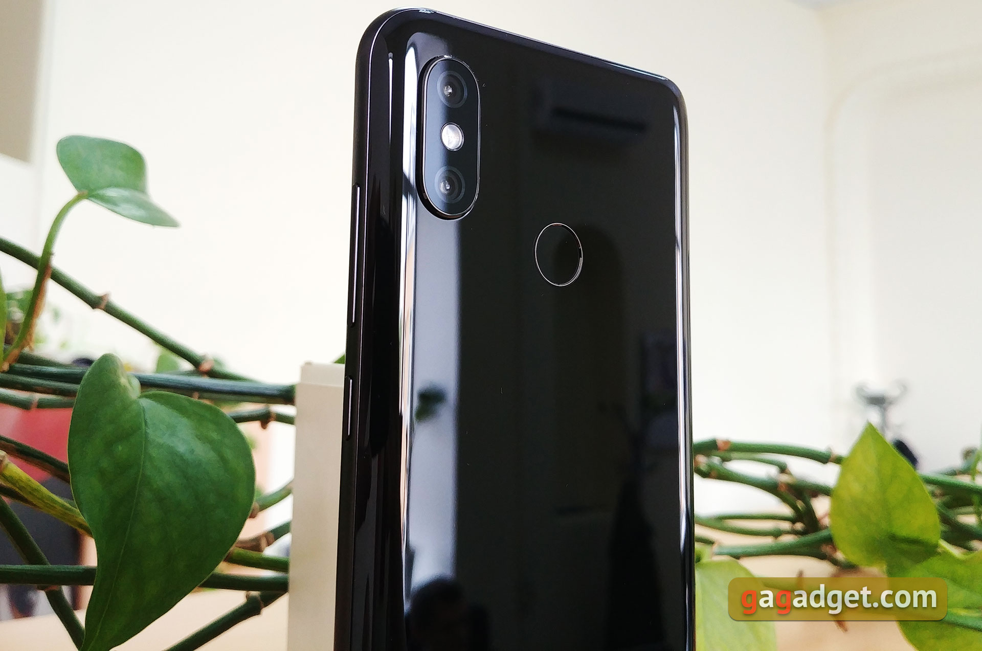 xiaomi-mi-8-14.jpg