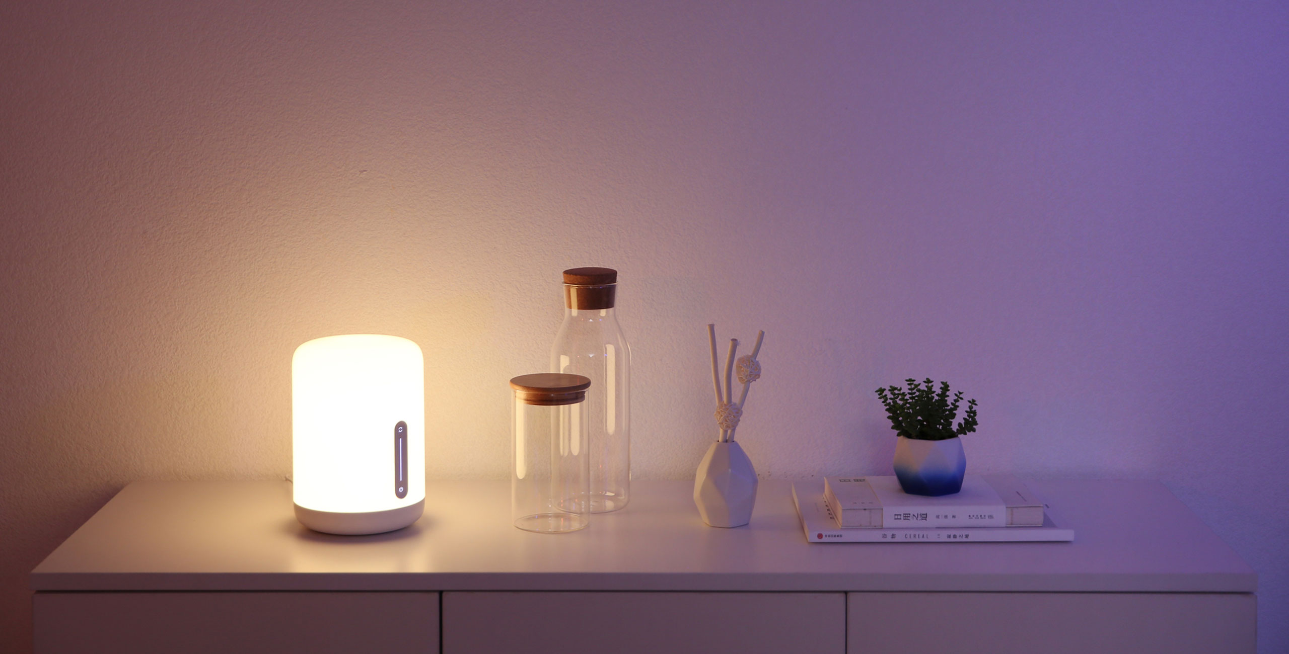 xiaomi-mijia-bedside-lamp-2-4.jpg