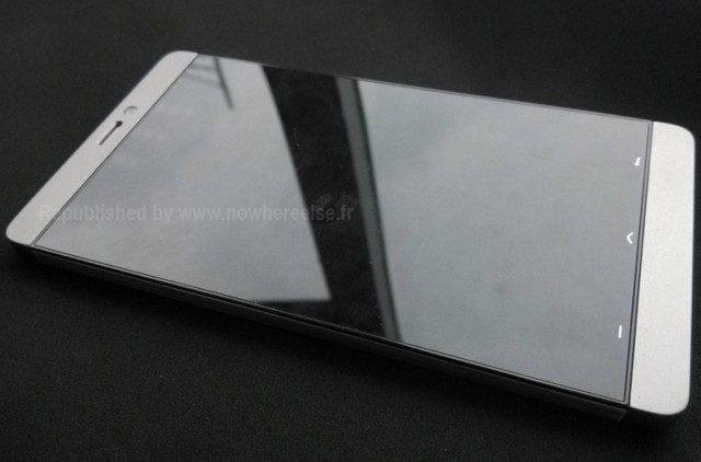 Шпионское фото смартфона Xiaomi MI-3 с внешностью HTC One и мощью Snapdragon 800 Шпионское фото смартфона Xiaomi MI-3 с внешностью HTC One и мощью Snapdragon 800