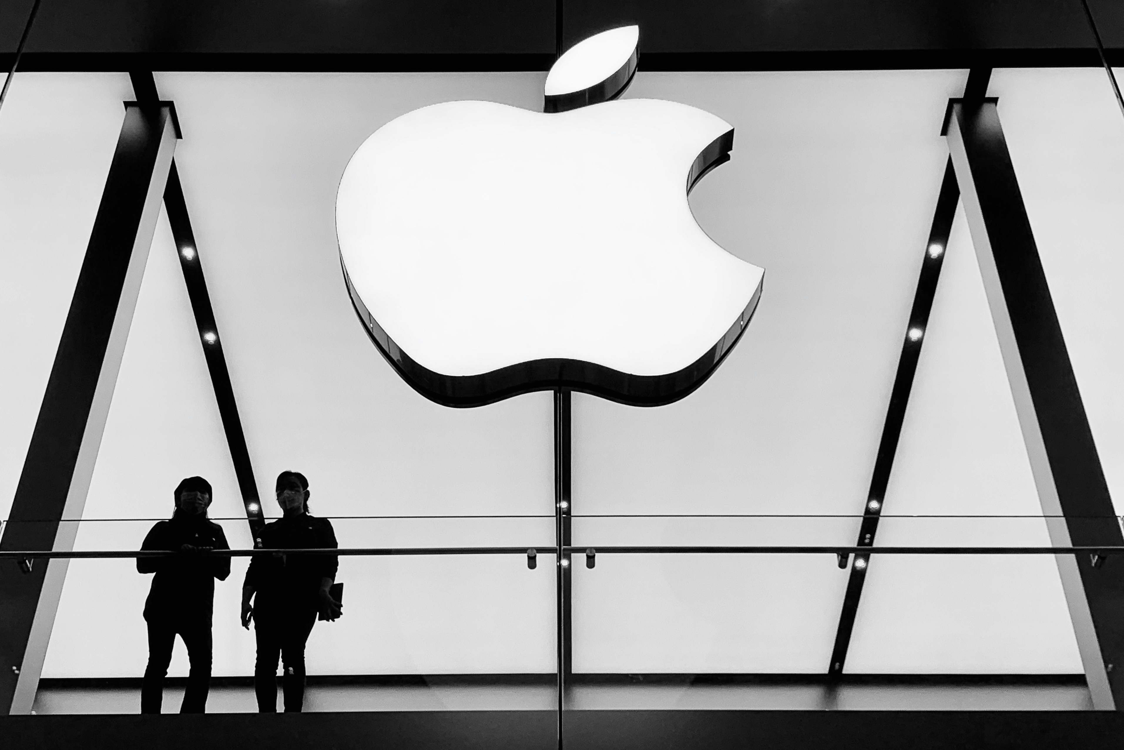 Apple розробила мультимодальну модель MM1 для інтерпретації зображень і тексту