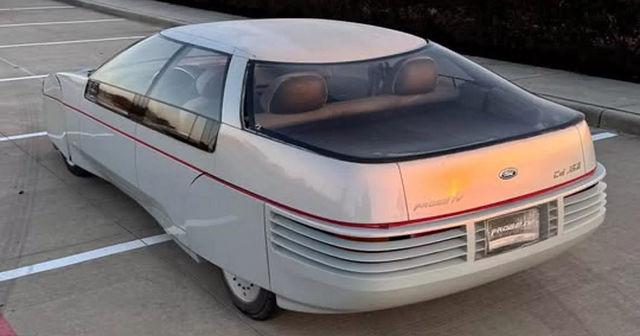 Ford Probe IV Concept ракурс збоку
