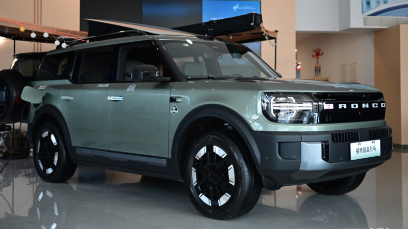 Electric Ford Bronco from JMC-Ford