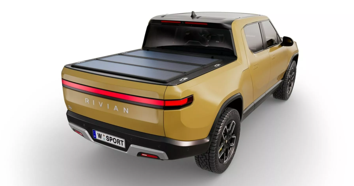 Worksport solar cover deployed on Rivian R1T - image 4
