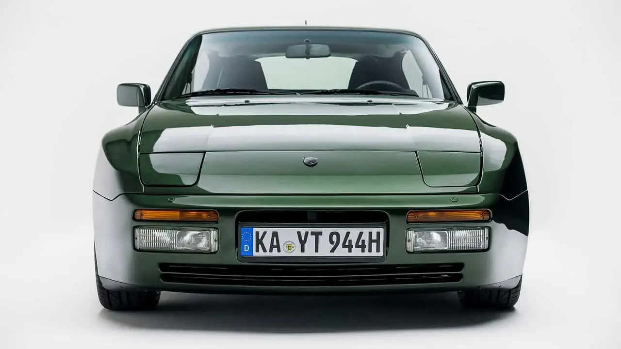 Porsche 944 GT-K44