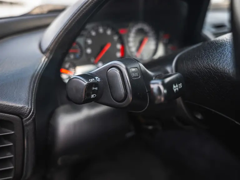 Honda NSX с открытыми дверями