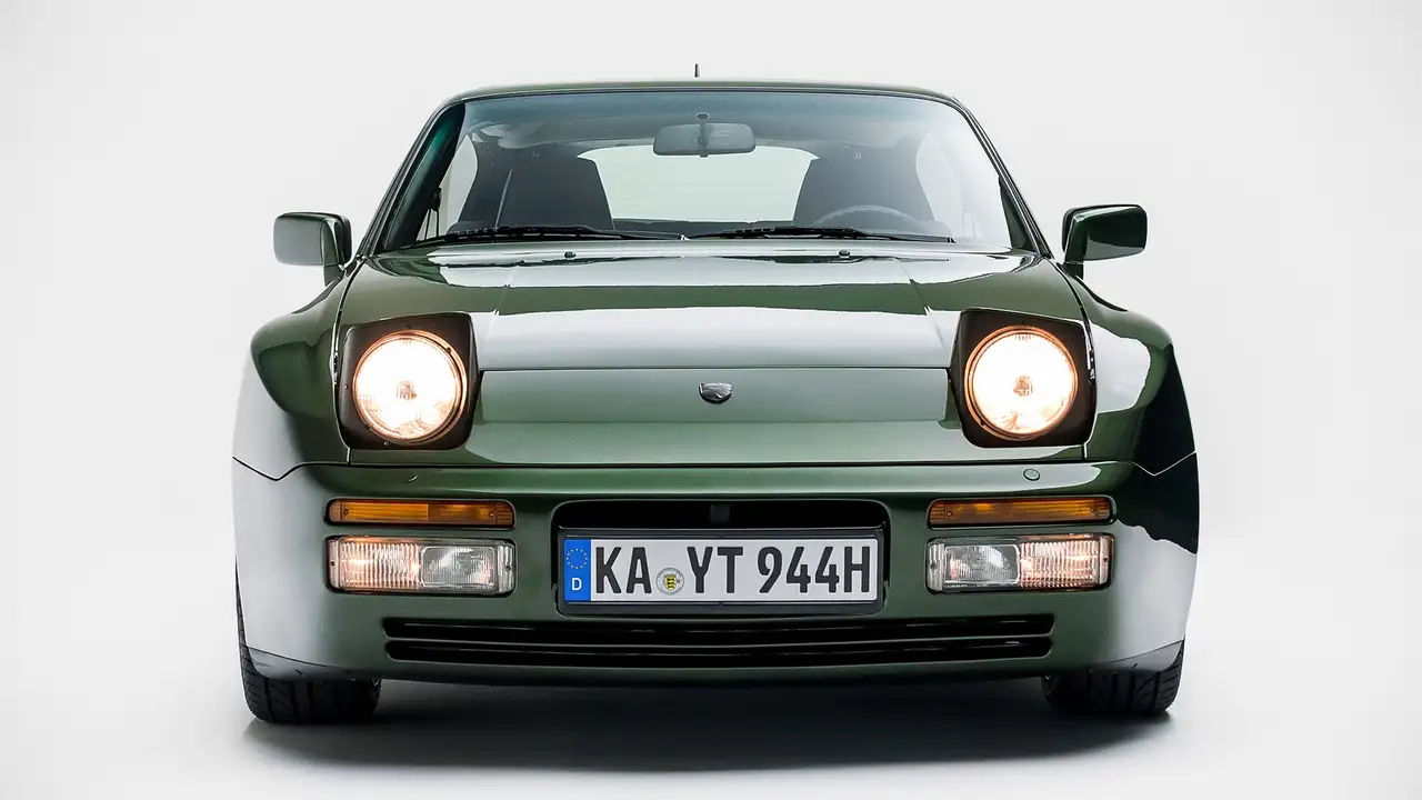 Porsche 944 GT-K44
