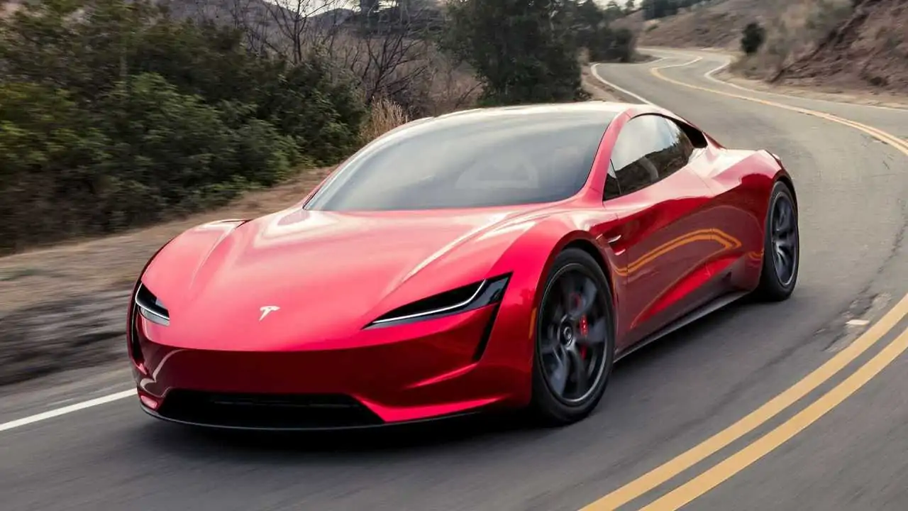 Tesla Roadster у гаражі