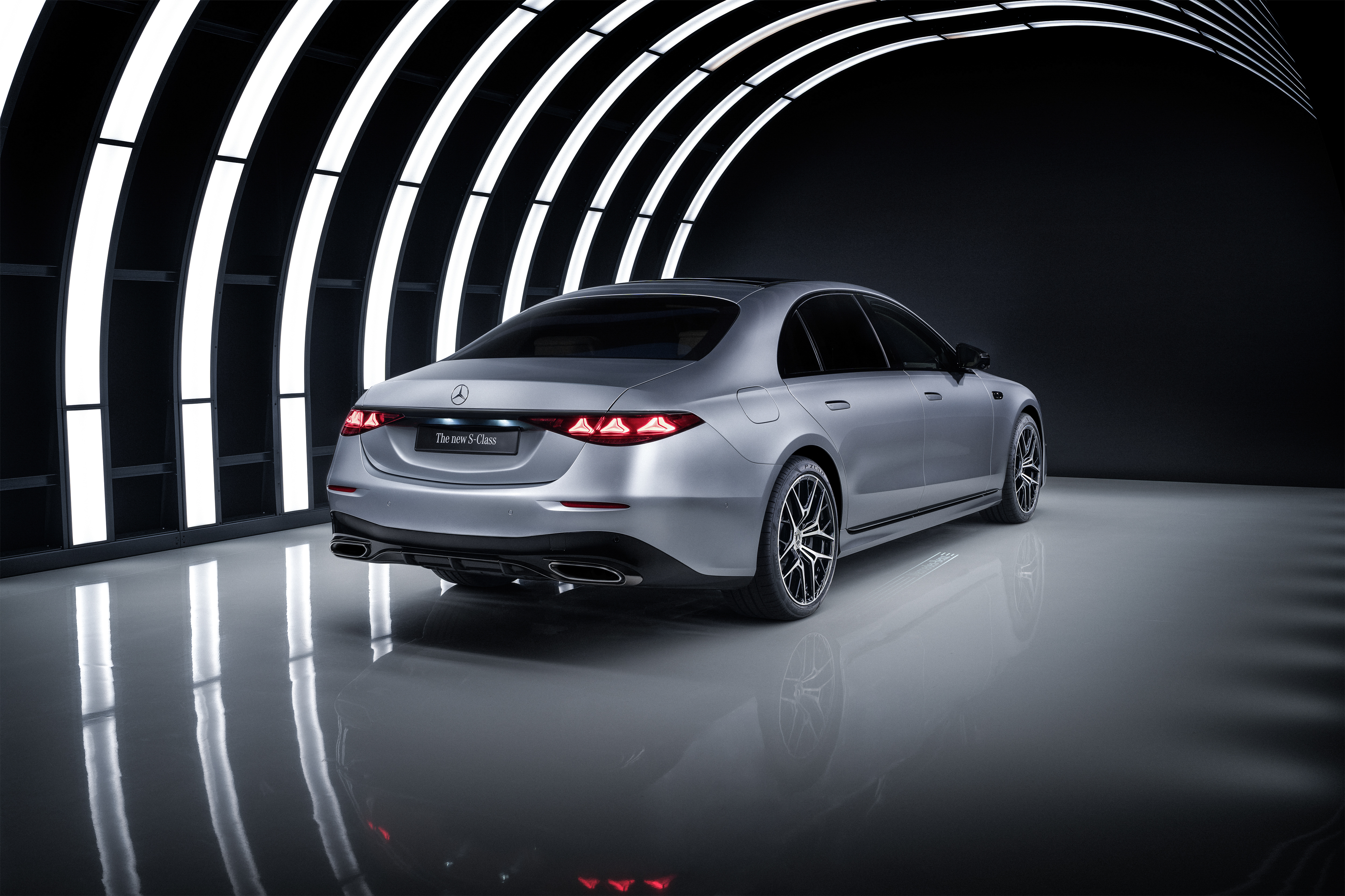 Фара і решітка радіатора Mercedes-Benz S-Class 2026