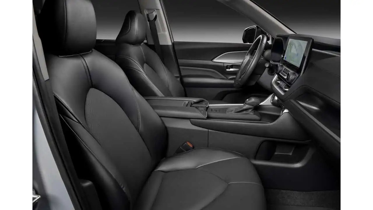 Toyota Grand Highlander Interior 19