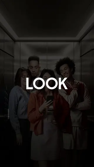 Samsung Galaxy S26 Ultra showcasing Private Display technology