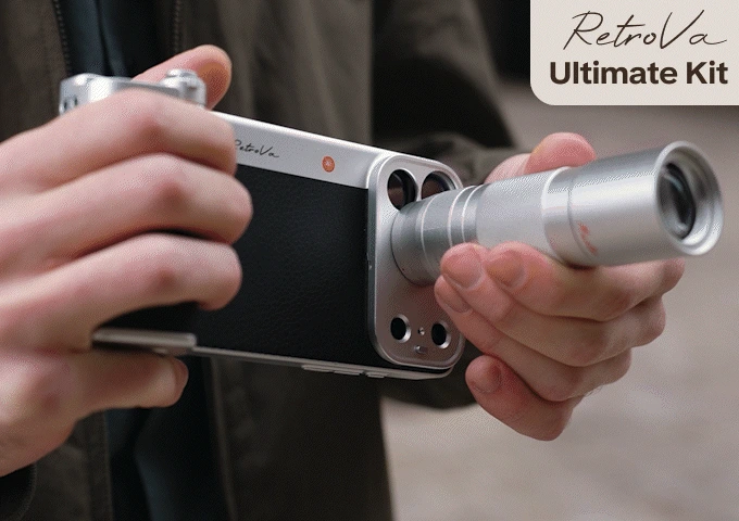 Telephoto Lens 2.35× Master Telephoto Extender on iPhone