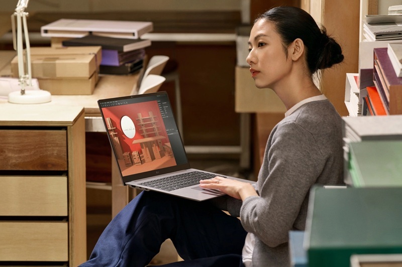 Макет ноутбука LG gram 2026 на виставці CES 2026